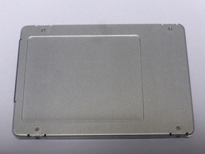 KIOXIA SSD KHK6YRSE3T84 SATA 2.5inch 3.84TB(3840GB) 電源投入回数34回 使用時間184時間 正常判定 本体のみ ラベル欠品 中古品です②