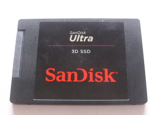 Sandisk Ultra SSD SATA 2.5inch 1TB(1000GB) 電源投入回数138回 使用時間5674時間 正常100%判定 本体のみ 中古品です SDSSDH3-1T00②