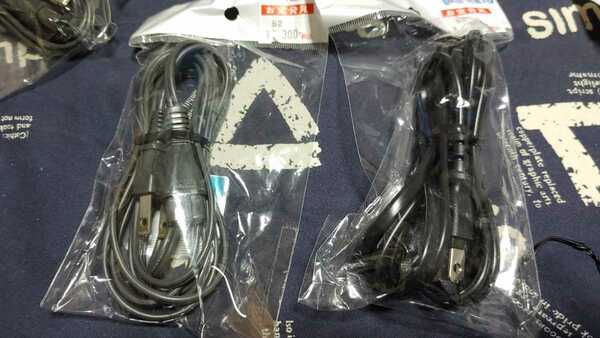 【2本セット】PS3　PS4　AC電源ケーブル　メガネケーブル　100g以内　95cm～140cm　ラジカセ　ノートPC