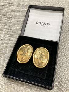 【CHANEL】シャネル ヴィクトワールドゥカステラーヌ クリップ イヤリング ゴールドカラー ココマーク 王冠