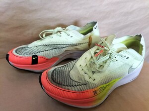 NIKE/ナイキ ZOOMX VAPORFLY NEXT%2/ズームX 2ヴェイパーフライ cu4111-700 25.5cm