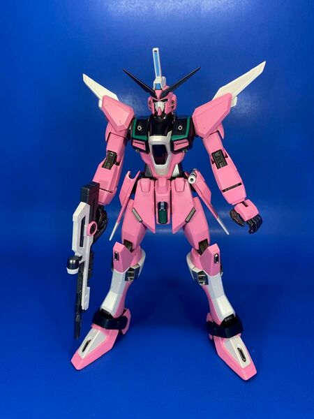 MG 1/100 ∞ジャスティスガンダム塗装済完成品