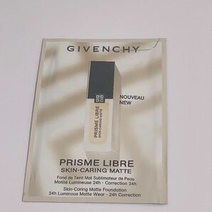 GIVENCHY プリズムリーブルスキンケアリング マット