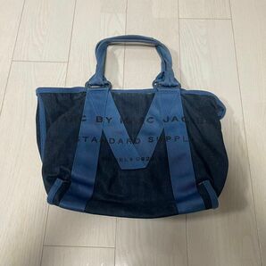 Marc by Marc Jacobs ハンドバック　ブルー