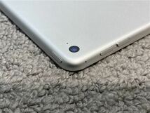 iPadAir 9.7インチ 第2世代[64GB] Wi-Fiモデル シルバー【安心…_画像8