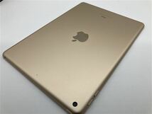 iPad 9.7インチ 第5世代[128GB] Wi-Fiモデル ゴールド【安心保…_画像4