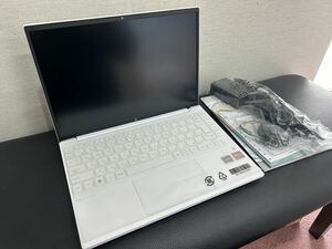 【ほぼ未使用】HP Pavilion Aero Laptop 13-be2010AU Ryzen7 16GB 512GB SSD