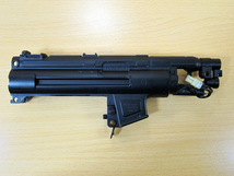 美品 東京マルイ 純正 MP5K クルツ A4 PDW アッパーフレーム マガジンキャッチ コッキングレバー 付き_画像2