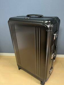  unused ZERO HALLIBURTON aluminium suitcase black 90L Zero Halliburton carry bag 