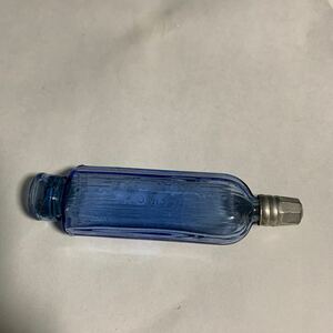 目薬ビン 戦前 目薬瓶 和硝子 ブルー ガラス瓶 薬瓶 空瓶 アンティーク (9341)