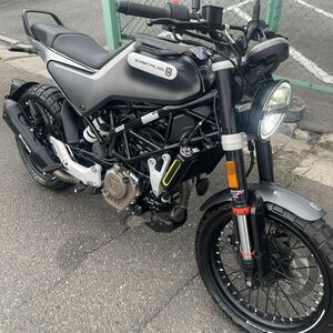 極上 ハスクバーナ スヴァルトピレン125 ABS JUA 低走行1765km 原付2種 コードカード付 フルノーマル 全国配送 売切 検)CB125R DUKE MT XSR