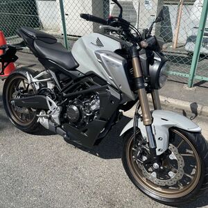 極上 現行JC91型 ホンダ CB125R ABS 4776km 新型DOHCエンジン SHOWAブロンズ倒立フォーク ENKEIブロンズホイール 原付二種 全国配送 売切 