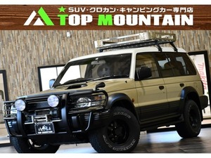 Pajero 2.8 ミッドルーフWide Exceed ディーゼルturbo 4WD 軽油　Sunroof　ベージュ全塗装　ラック