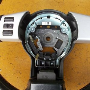 ニッサン フェアレディZ バージョンT Z33 - 純正 ステアリング ハンドル MOMO カバー付き - 514-041-Bの画像6