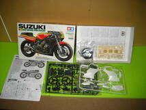 タミヤ 1/12 オートバイシリーズ NO.3 スズキRGB500 グランプリレーサー / RGB500 GRAND PRIX RACER / SUZUKI_画像2