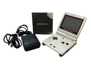 【通電のみ確認済】Nintendo/任天堂 ゲームボーイアドバンス SP AGS-001 ファミコンカラー アダプター/取説付 ゲーム機 現状品 (47418OT1)