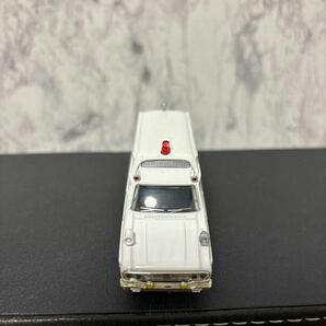 LV-20b トヨタ 救急車 FS45V型 高崎市消防署 （ホワイト） （1/64スケール トミカリミテッドヴィンテージ 210160）の画像3