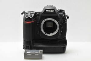 【B品】NIKON ニコン D300 MB-D10 ［000019130］