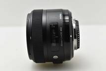 【B品】SIGMA ニコン NIKON 30mm F1.4 DC Art［00006230］_画像4