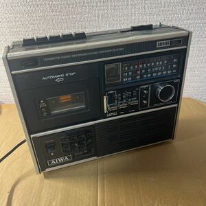 当時物　AIWA アイワ ラジオカセットレコーダー TPR-220