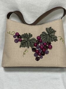 レディース トートバッグ 刺繍 ビーズ ベージュ ピンク ハンドメイド ブドウ