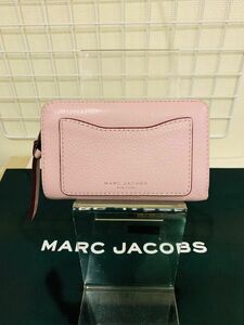 【高品質】 MARC JACOBS マークジェイコブス　二つ折り財布　L字ファスナー　レザー　ラベンダーカラー 長財布 財布