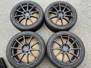 SSR GTV02 18インチ8.5Jオフセット40 pcd114.3 5穴 4本