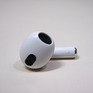 Apple純正 AirPods 第3世代 エアーポッズ MME73J/A 左 イヤホン 左耳のみ A2564 [L]の画像1