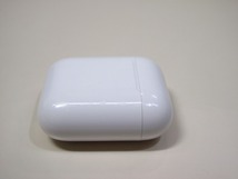 Apple純正 アップル Air Pods エアーポッズ ワイヤレスイヤホン A1602 充電ケースのみの出品です　ライトニング端子_画像8