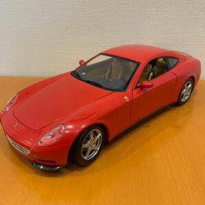 ホットウィール 1/18フェラーリ　612スカリエッティ