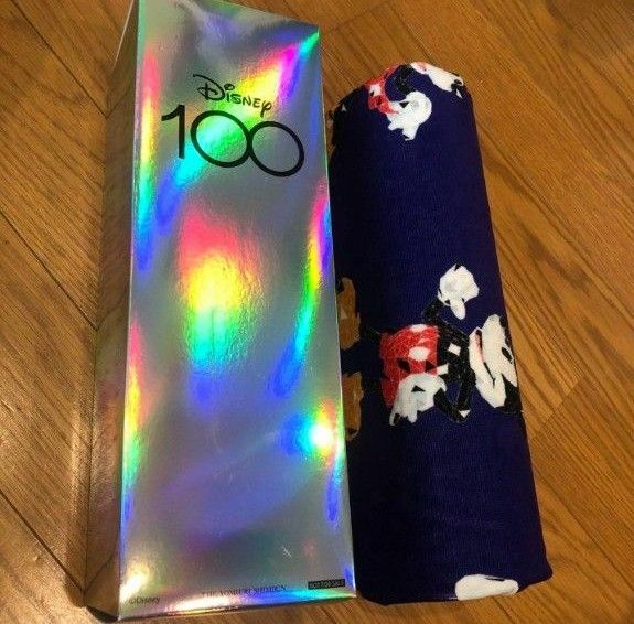 新品 ディズニー100周年バスタオル