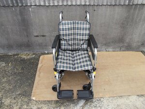 TS-24-0306-03　MIKI ミキ 介助用 車椅子 SKT-6 6輪（レッグサポートなし）