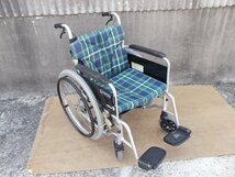 TS-24-0315-01　　　カワムラ自走式車椅子BMJ-22-45（レッグサポートなし、キズ有）_画像3