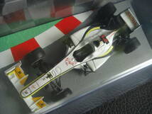 1/43 ブラウン BGP001 2009年 J.バトン BRAWN Jenson Button IXO社製 ダイキャスト・メタル_画像7