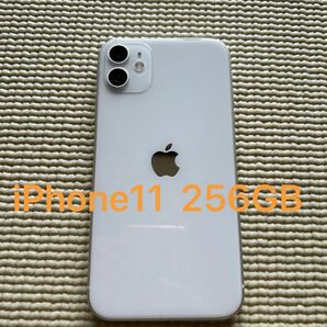 iPhone11 ホワイト SIMフリー 256GB