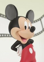 ミッキーマウス「スクリーンデビュー90周年記念」フィギュアーツZERO ミッキーマウス 1940s　送料無料　新品_画像2