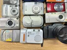 デジタルカメラ　デジカメ　OLYMPUS Nikon PENTAX SONY RICOH Panasonic カメラ　まとめ　まとめて　ジャンク　【パーツ取り】 35台_画像4