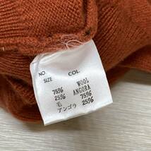 ■ポール・スチュアート スコットランド製 セーター Mサイズ オレンジ系 ウール75% アンゴラ25% 長袖 ファッション アパレル 中古■G41598_画像4