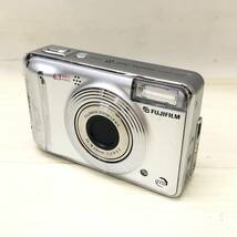 ★FUJIFILM 富士フィルム FinePix A600 デジタルカメラ デジカメ カメラ 撮影機器 写真 通電のみ確認 ジャンク品★G01725_画像1