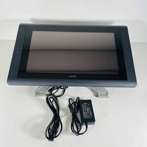 Wacom 液晶ペンタブレット DTH-2200/K0 ワコム 液晶ペンタブレット 21.5インチ タッチ機能搭載 Cintiq 22HD touch