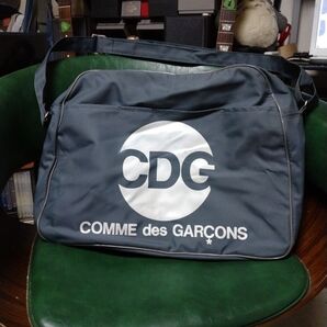 COMME des GARCONS / 超珍品?激レア・入手困難 スポーティー&カジュアリー・ショルダーorクロス・ボディ・バッグ