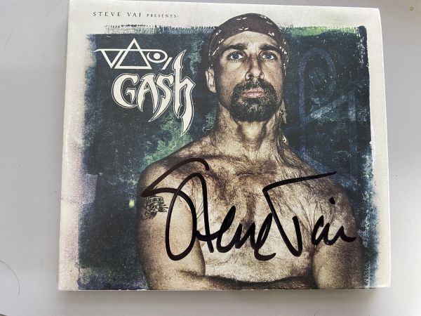 【本人サイン入り】【新品・直輸入】Vai/Gash Steve Vai 本人サイン入り #CD-VAIGASH-SIGNED