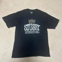 【希少】stussy 半袖Tシャツ ステューシー　ロゴ　インターナショナル　メンズ　ウィメンズ　女性男性　ユニセックス　トップス_画像2