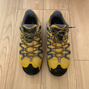 モンベル　mont-bell GORE-TEX アウトドアシューズ　JPN26.0