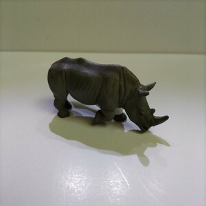 【新品未使用】EIKOH ミニチュアプラネット 動物 フィギュア ＜シロサイ＞