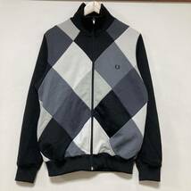 す1333 FRED PERRY フレッドペリー 90's ビンテージ トラックジャケット ジャージ S パッチワーク ブラック ポルトガル製 ヒットユニオン _画像1