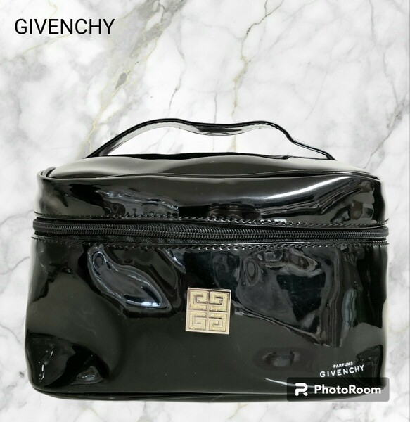 GIVENCHY　ジバンシー　エナメル　バニティ　ポーチ　バッグ　黒