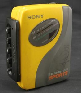 SONY SPORTS WALKMAN WM-SXF30 メタル対応 レトロポップ系当時物 ジャンク 現状にて 　　　　　　　検索→ソニー ウォークマン カセット