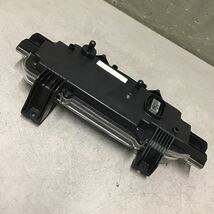 c31-5 ホンダ PCX125 JF28 スピードメーター　動作確認済み 純正部品_画像6