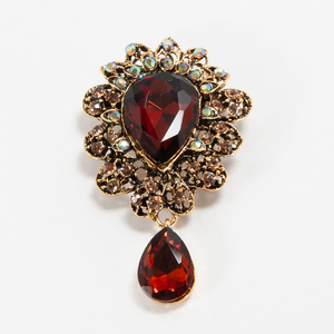 Amber Antique -Style Brooch Lair Drop Brooch Broochone Retro Design Новый неиспользованный элемент